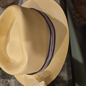 Ivory Tan Kangol fedora hat with blue, xl in size New With Tag